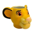 thumbnail image 4 of Taza de Cerámica Diseño Esculpido en 3D, Cabeza Simba, Colección Rey León de Disney, Tarro para Bebidas Calientes, Capacidad 591 ml, Color Amarillo, 4 of 7