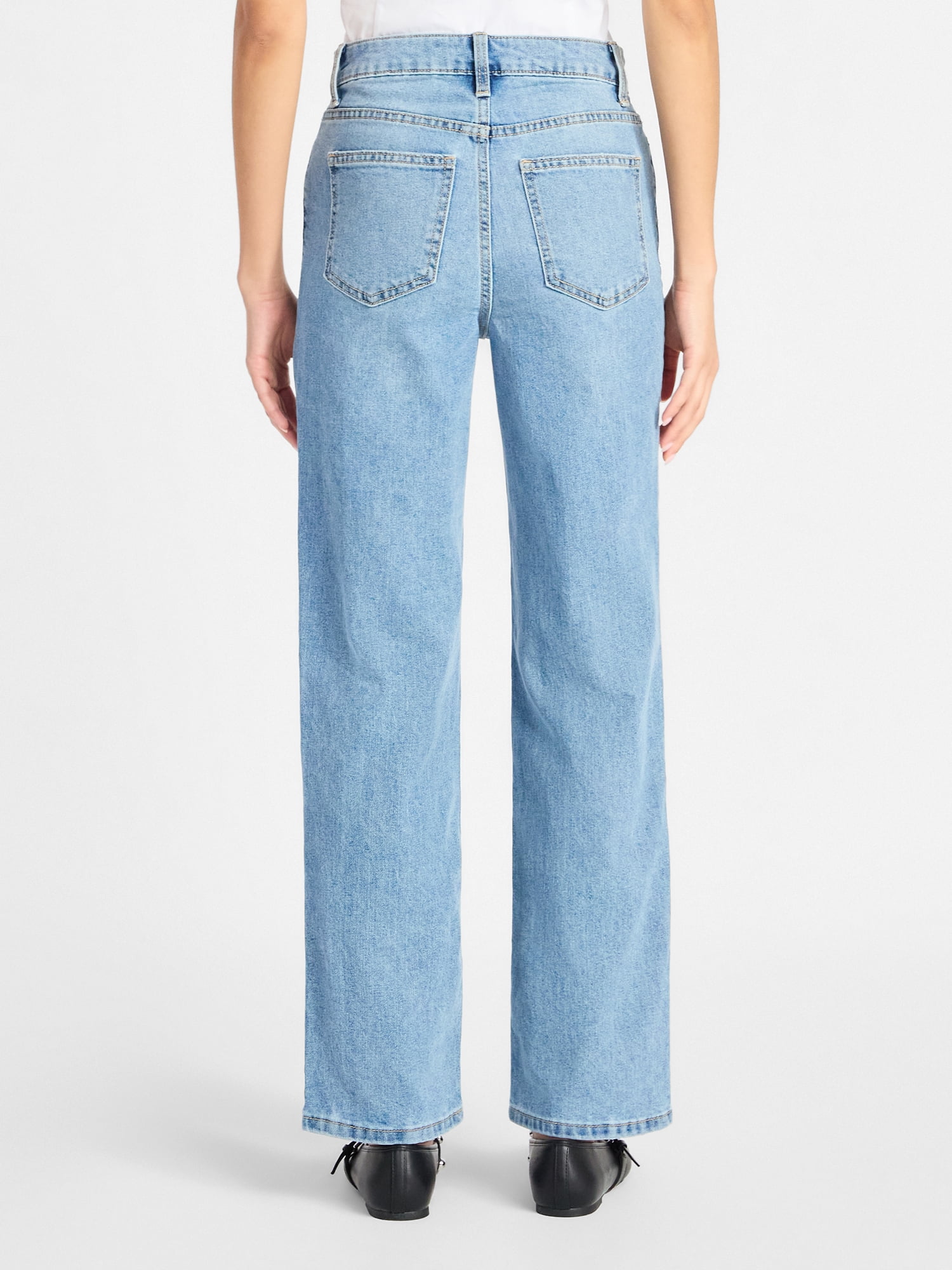 No Boundaries Women's Plus High-Rise Straight Leg Jeans, 30” and 32" Inseam, Sizes 00-24W