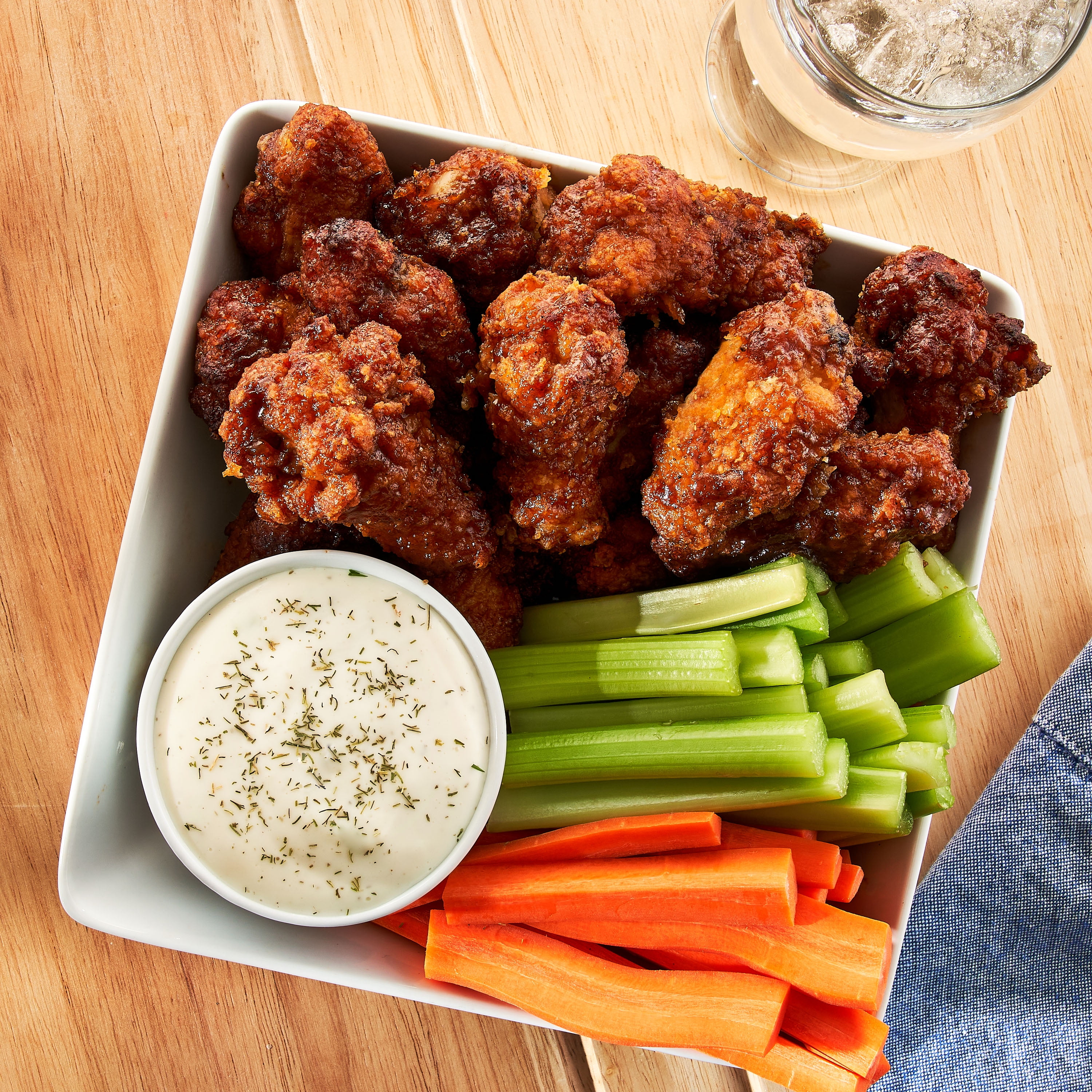 Great Value Fully Cooked Honey Barbecue Seasoned Chicken Wings, 22 oz (Frozen)