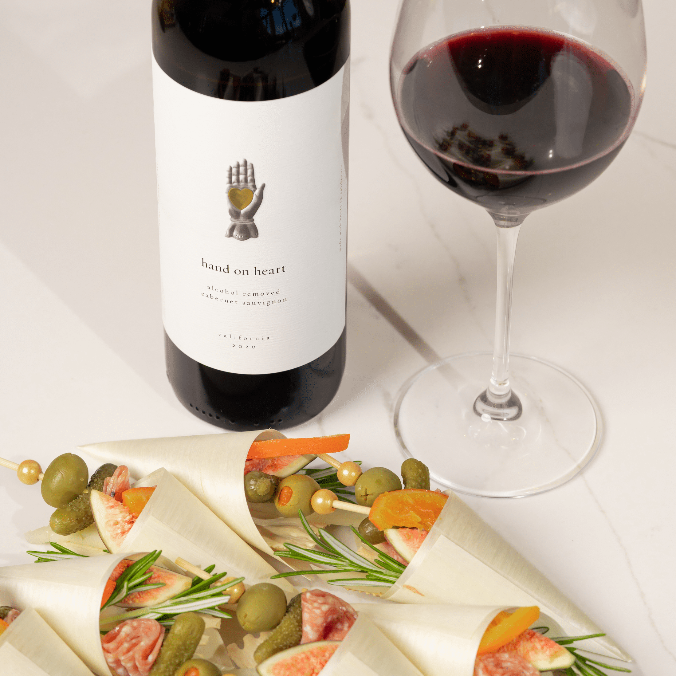 Hand on Heart Non-Alcoholic Cabernet Sauvignon 4-Pack (750ml)