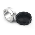 thumbnail image 2 of Tapa Del Tanque De Aceite Automático Tapa Del Tanque De Combustible De Aleación De Aluminio Compacta Diseño De Textura De Relieve Llenado Del Tanque De Gasolina Del Automóvil Mano De Obra Fina seitruly VI002973-00, 2 of 7