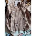 thumbnail image 1 of Suéter vintage de punto beige con cuello en V para mujer, estilo preppy dulce, jersey holgado de algodón con flores retorcidas, suéteres lisos de otoño Harajuku, 1 of 5