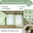 thumbnail image 2 of Benty Cakes - El Paquete Original De Cakepuck Baker - ¡Mejor Que Un Cake Pop! Hacer Postre Cubierto De Chocolate - Silicona Sin Bpa - Incluye 3 Juegos De Moldes + 5 Bandejas + 6 Raspadores - Verde, 2 of 5