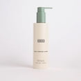 thumbnail image 1 of Limpiador facial hidratante suave Versed, limpiador facial en crema con ácido hialurónico y jugo de hoja de aloe, limpiador sin fragancia para piel seca, 1 of 5