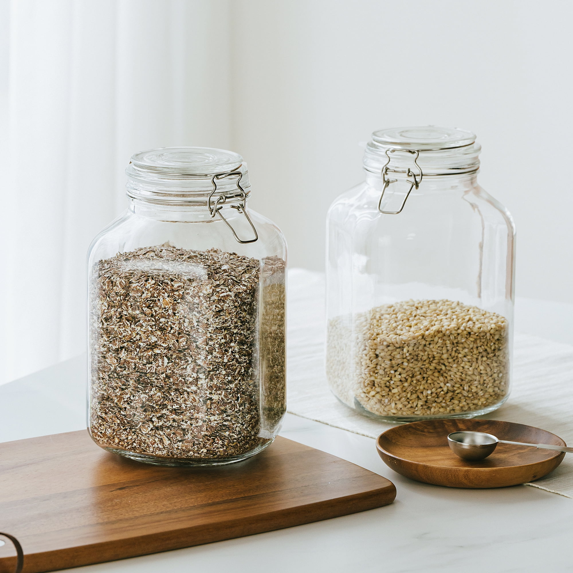 (2 pack) Mainstays 106 oz Clear Glass Airtight Storage Jar with Locking Lid, Large Kitchen Pantry Food Storage Canister for Dry Food, Pasta, Rice and Coffee