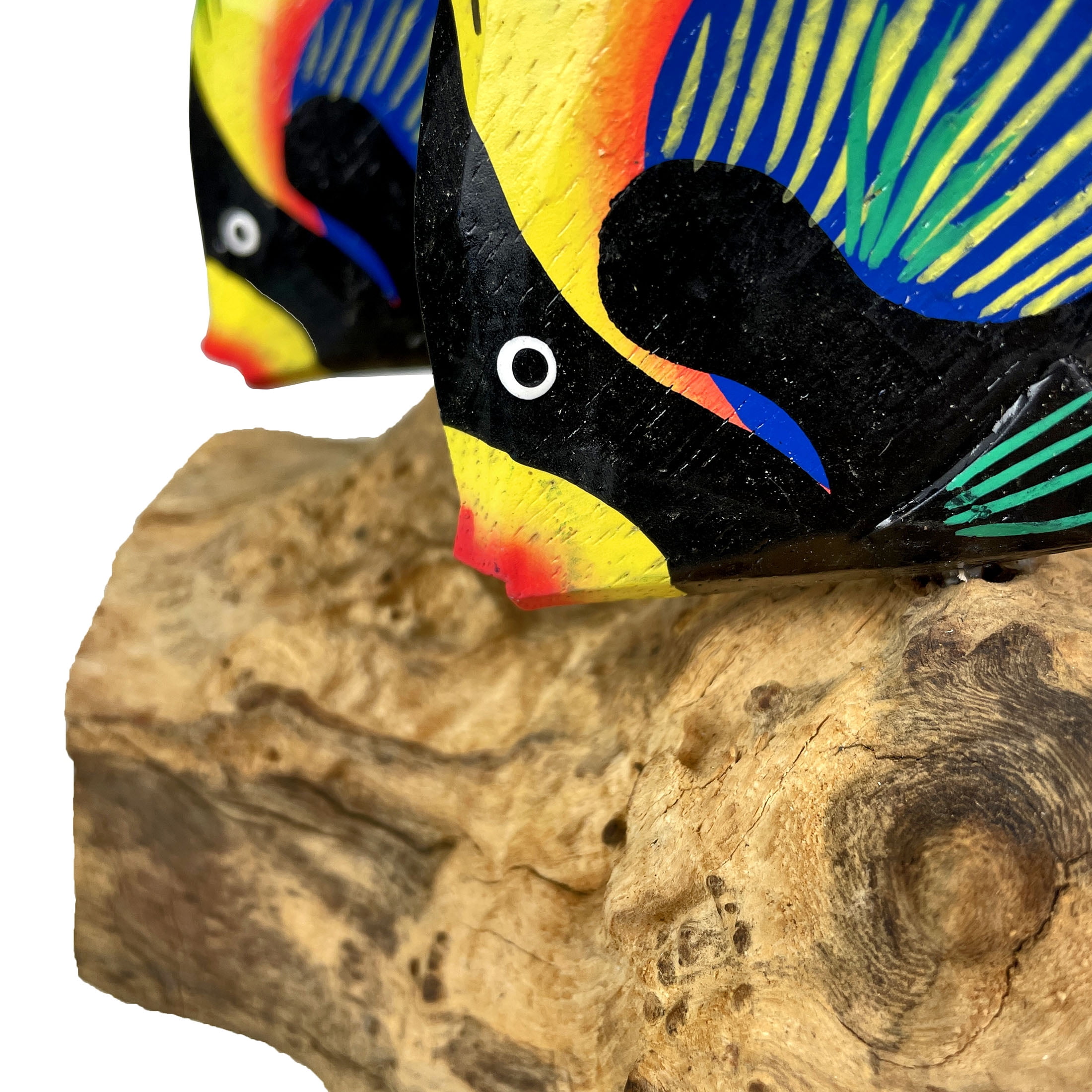 Chesapeake Bay Ltd Handcrafted Driftwood & 3 Tropical Fish Sculpture Coastal Nautical Table Decor