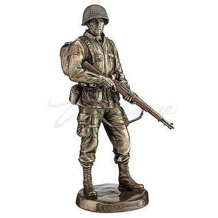 Unicorn Studios WU76815A4 Honor & Courage American Soldier