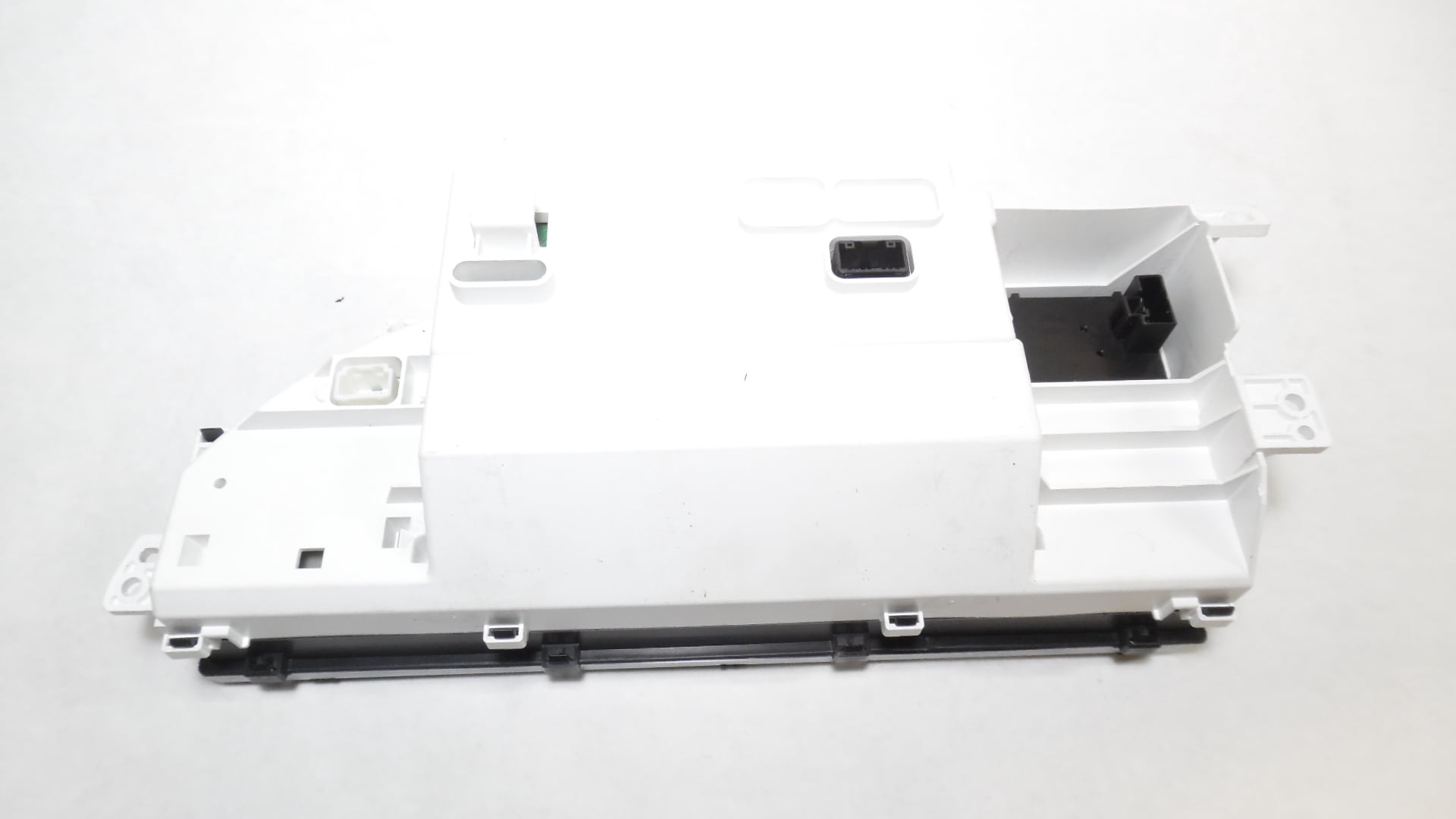 Pre-Owned 2008 2009 2010 Toyota Avalon Information Display Screen 83290-07130 OEM - Verify Specific Vehicle Fitment In Description - (Good)