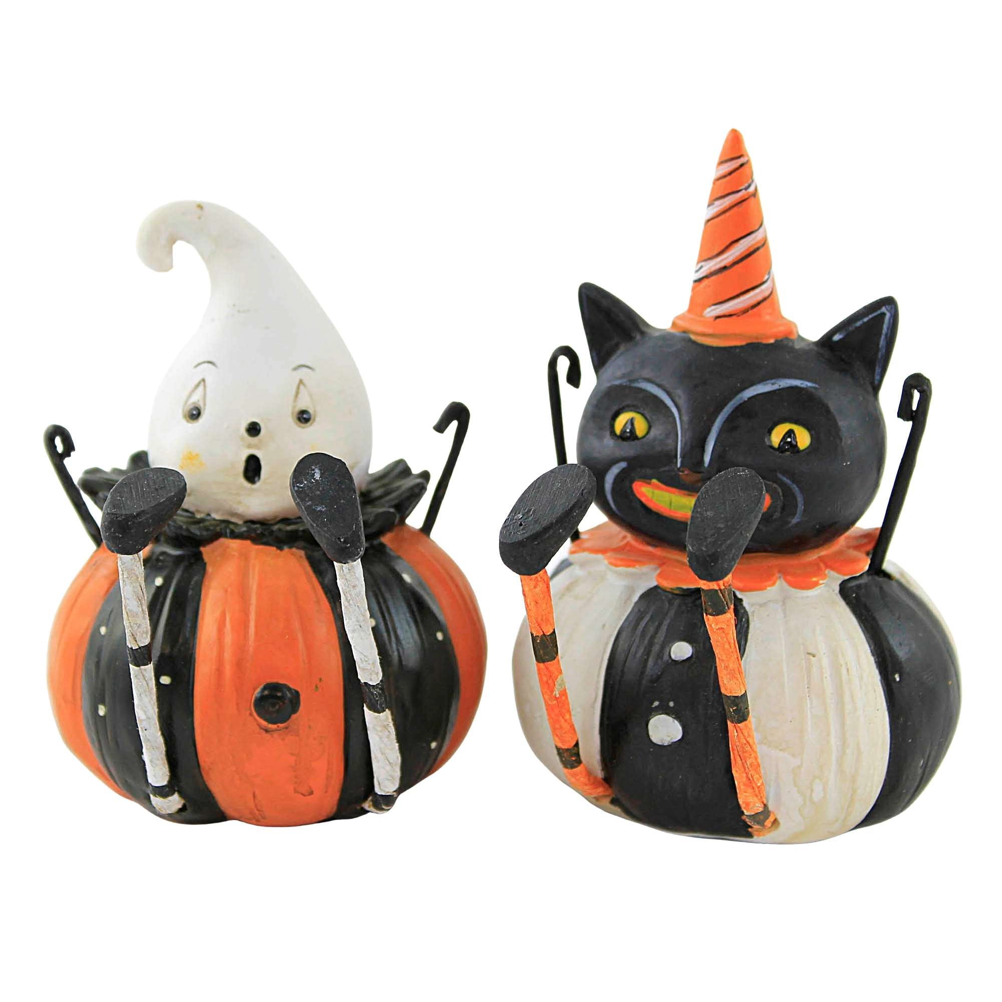 find on www.catfancygifts.com reminds me of Pumpkin