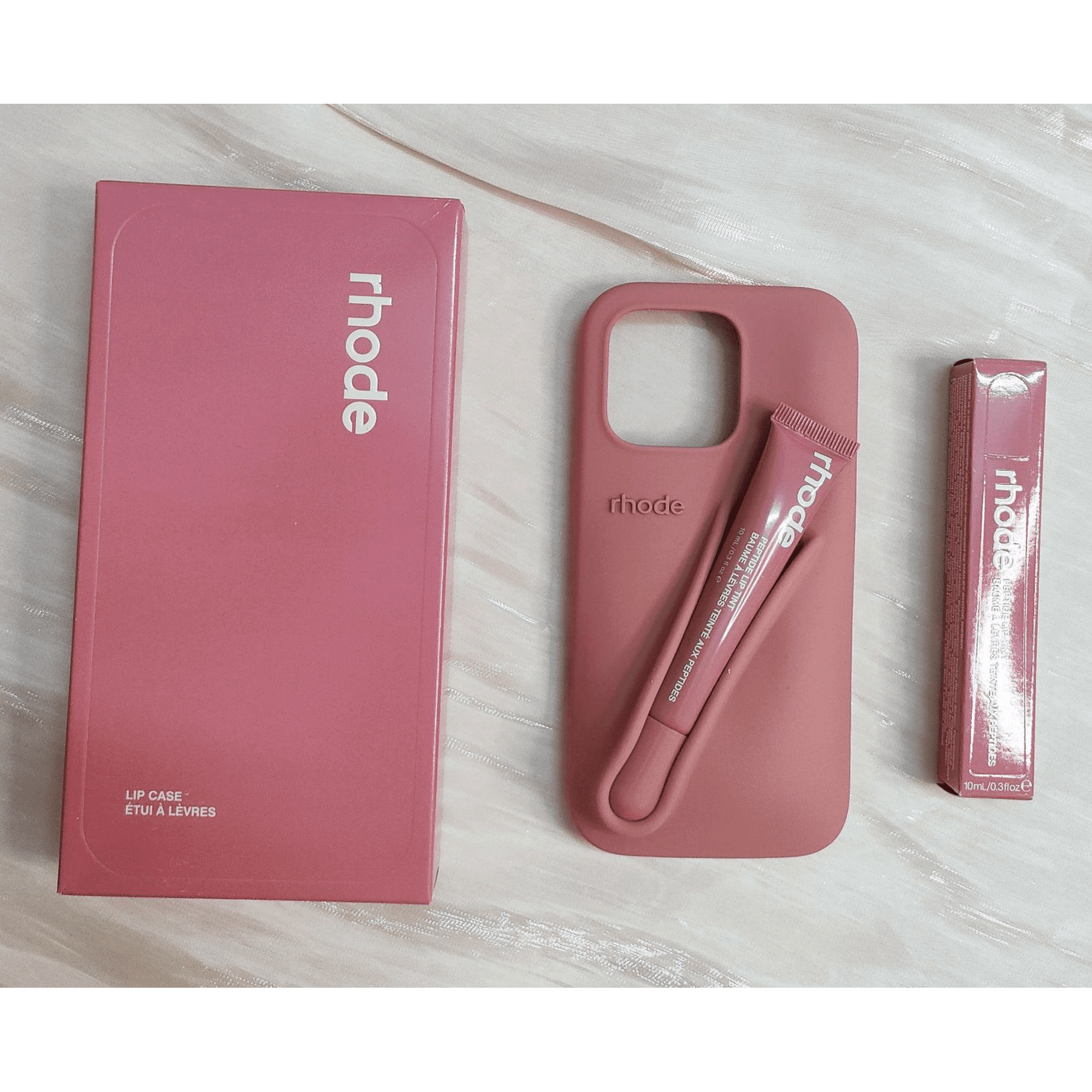 rhode iPhoneケース lipcase espresso rhode Haley Espresso Lip Gloss iPhone 16 Series Case