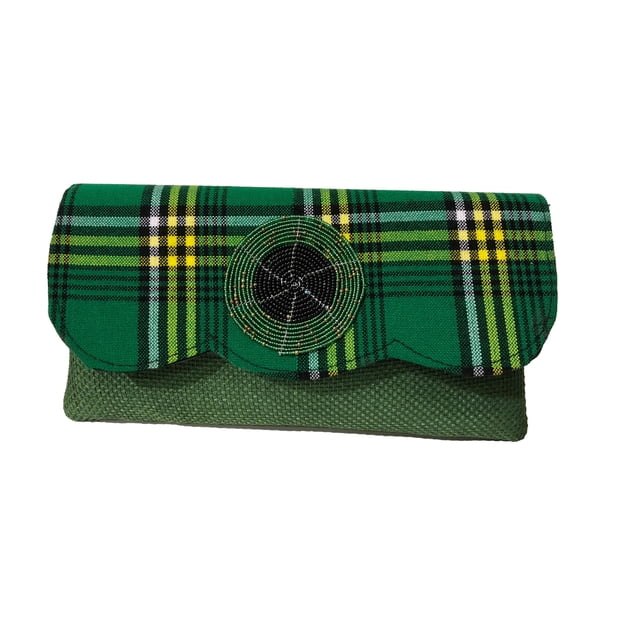 Pochette en Jute Perlée Faite à la Main pour Femme à Carreaux Verts