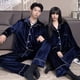 thumbnail image 2 of Pijamas de pareja de manga larga de otoño e invierno, pijamas de mujer de color sólido de terciopelo dorado de talla grande, conjunto de ropa sencilla para el hogar, 2 of 6