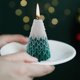 thumbnail image 4 of Fiudx Vela de Árbol de Navidad, Tallada a Mano, Aroma a Té Blanco, Decoración Navideña, Regalo para Nochebuena, 5 X 5 X 10 Cm, Juego de 1 Pieza, 4 of 5