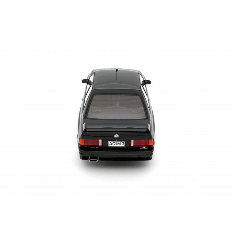 1:18 UT Models BMW Race E36 M3 '94 #8 Wollgarten 'AC