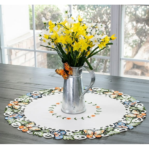 Butterfly Table Topper, Doily (23" 33" RD)