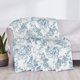 thumbnail image 4 of Elegante manta de toile con estampado floral azul y blanco, ideal para decorar la habitación, ideal para cama y sofá, de 101 x 76 cm., 4 of 8