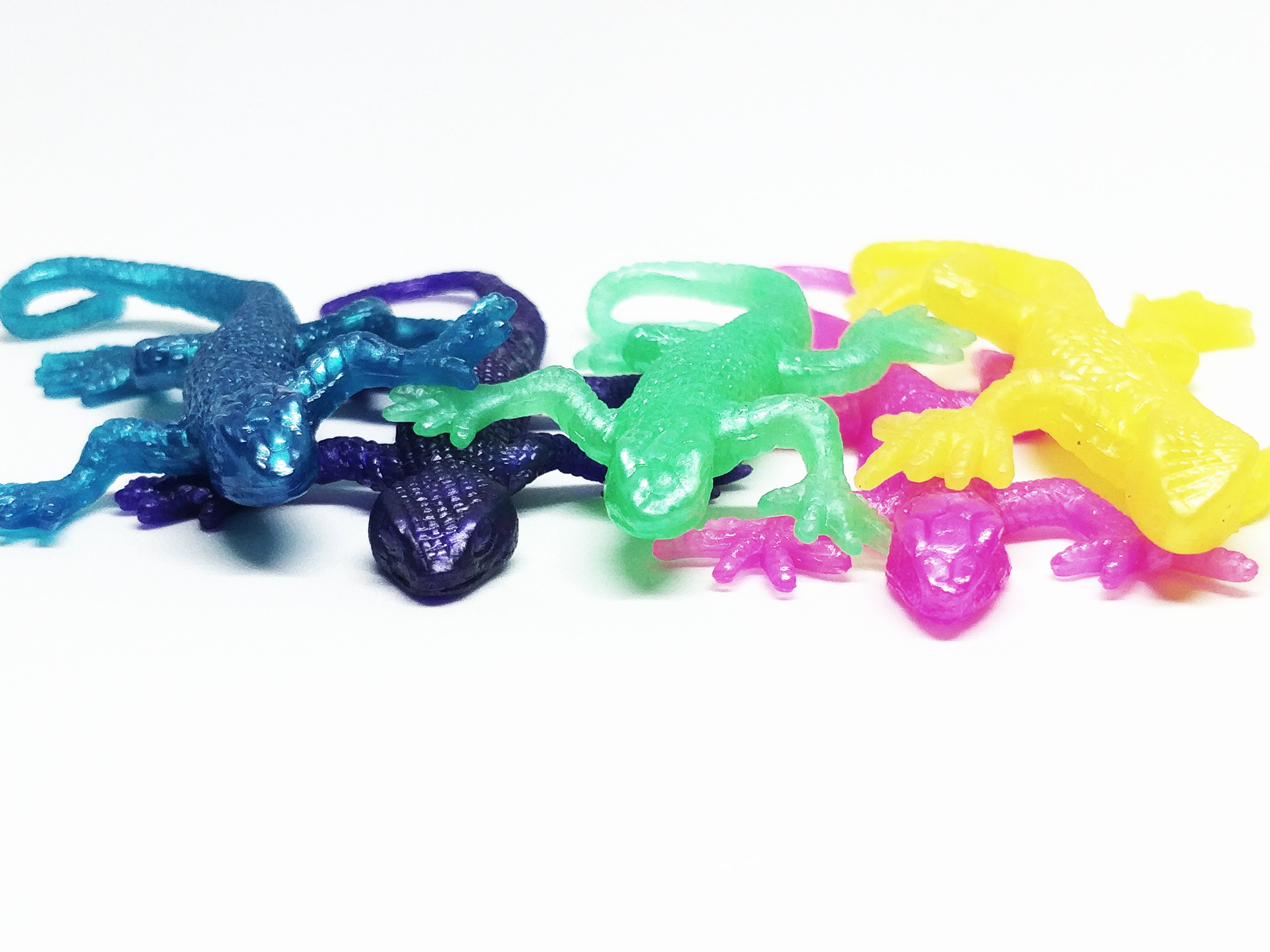 ArtCreativity Neon Lizard Figurines Toys Set, Bulk Pack of 48
