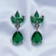 thumbnail image 3 of Aretes De Zirconia Con Diseño De Flor Y Gota, 3 of 3