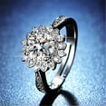 thumbnail image 4 of Ronda de compromiso de escarda Moissanite Anillo Solitario Promesa de plata 925 imitación chapado en anillo hecho con platinos para los anillos de las mujeres, 4 of 5