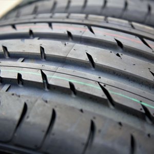 Tire Haida LECP HD927 255/35ZR18 255/35R18 94W XL High Performance Sansujyuku sansujyuku.com