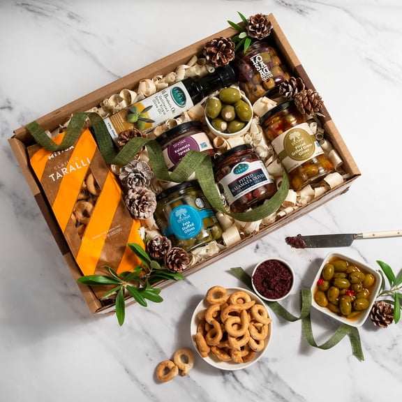 igourmet Olive Lover's Gourmet Gift Box- An exquisite assortment of Italian olives, French olives, Greek olives, Spanish olives, Croatian olives, and organic olives - A premium olive variety