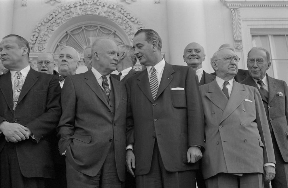 President Dwight D Eisenhower Standing With Senate Majority Leader ...