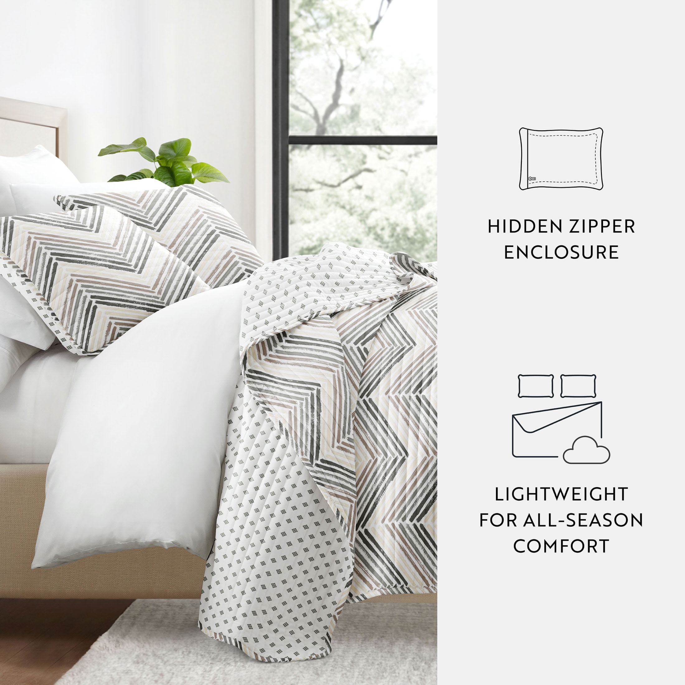 Lightweight Reversible Quilt Sets in Light Gray Painted Chevron Stitched Coverlet for Full/Queen Size Beds by Comfort Canopy