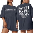 thumbnail image 2 of Fgnfyis T-Shirt Décontracté à Manches Courtes et Col Rond pour Femmes avec Imprimé Lettre, Gris Foncé, Taille P, 2 of 5