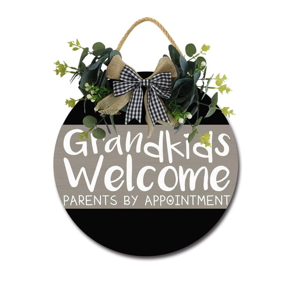 Grandkids Welcome Front Door Sign Funny Wreaths Hanging Wooden Plaque Decoration Round Rustic Wood Farmhouse Porch Decor for Home Front Door Decor, 11 x 11 Inch