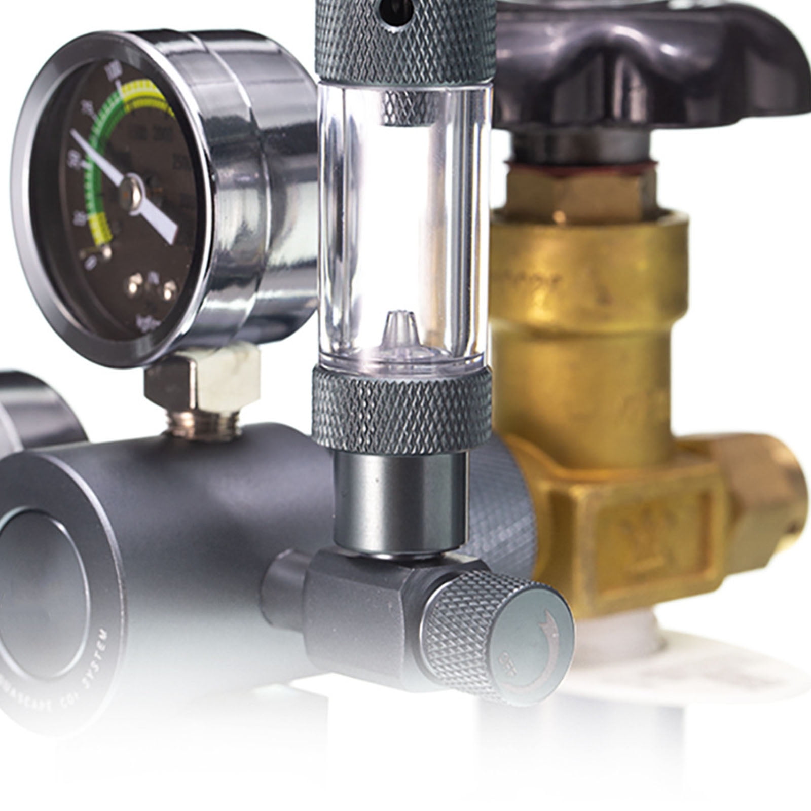 CO2 Regulator With Precise Gauges And Aluminum Construction
