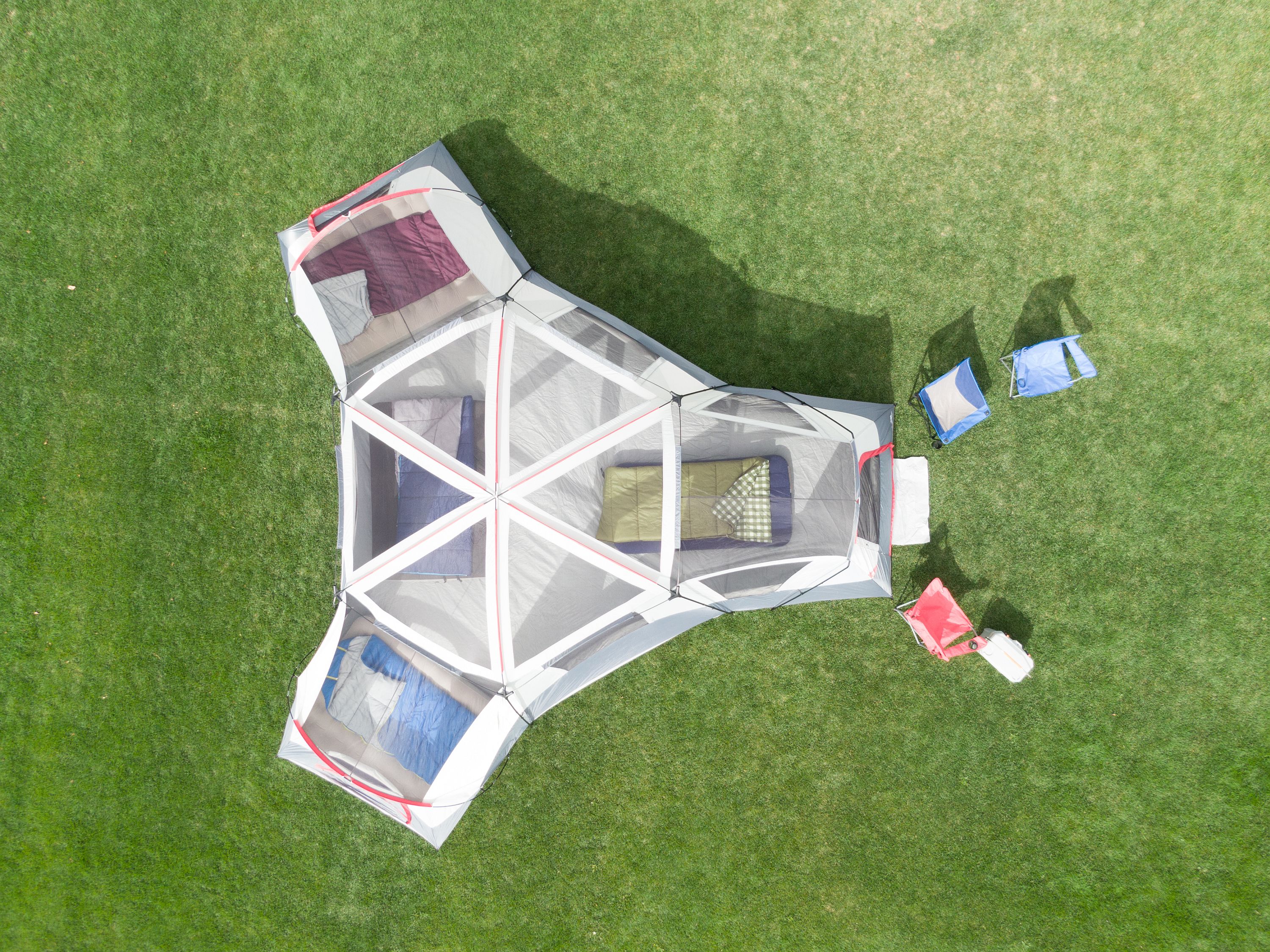Carpa tipo cabaña Ozark Trail para 20 personas, 4 habitaciones y 3 entradas separadas 3
