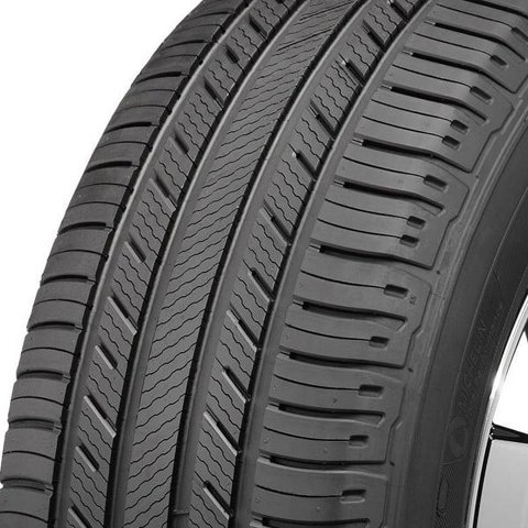 Michelin Premier LTX All-Season Tire 245/60R18 105V Fits: 2011-19 Ford Explorer XLT, 2014-19 Toyota Highlander LE Plus simolary.com 11 Michelin Premier LTX All-Season Tire 245/60R18 105V Fits: 2011-19 Ford Explorer XLT, 2014-19 Toyota Highlander LE Plus Simolary simolary.com 11