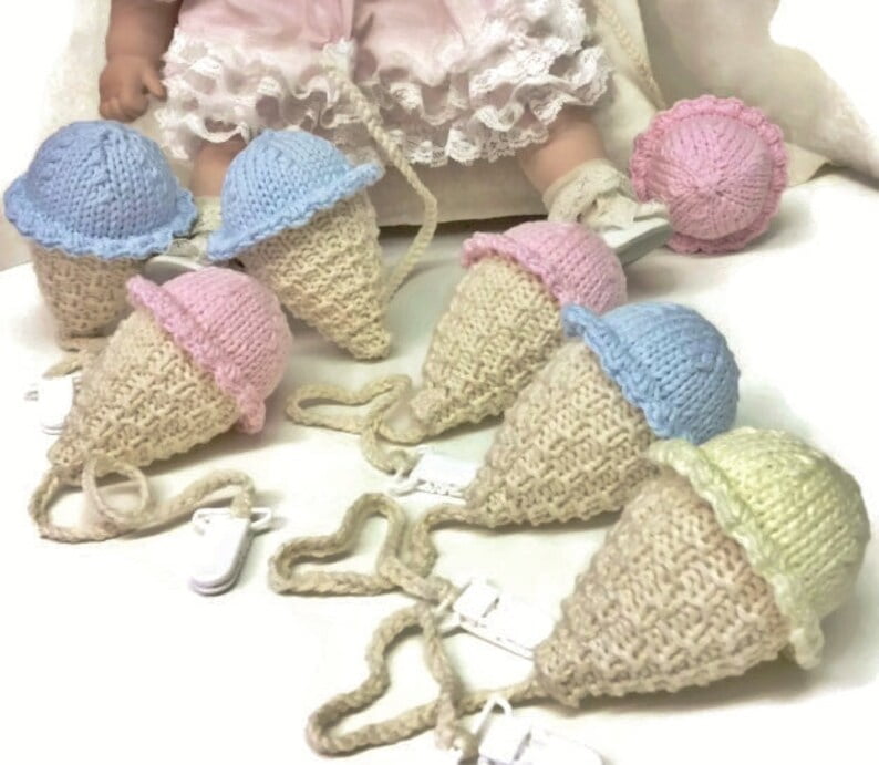 COTTON Baby Rattle/Sensory toy for baby/Waldorf teething toy/knit ice