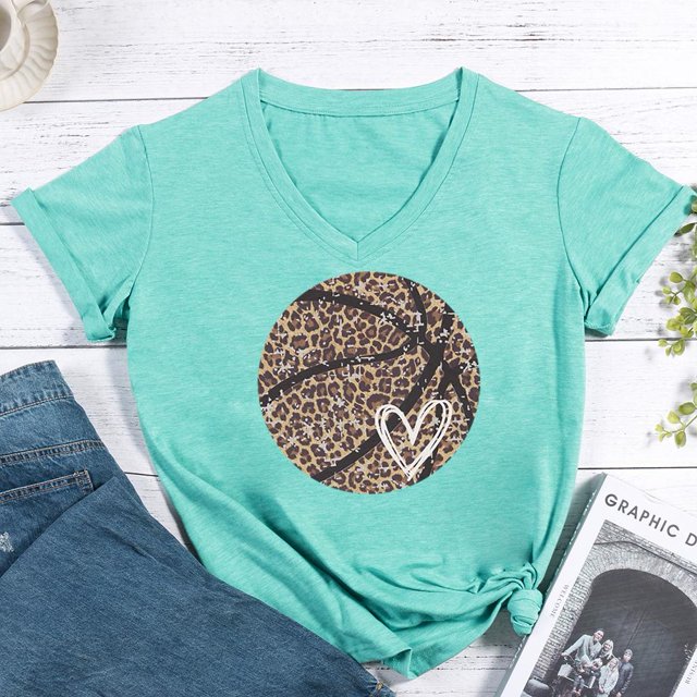 Camiseta con cuello en V Cheetah basketball love Verde L FLhrweasw Para estrenar