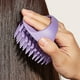 thumbnail image 4 of Fiudx Cepillo para Champú, Peine de Silicona Exfoliante para El Cuero Cabelludo, Masajeador Suave para La Ducha, Estimula La Circulación, Rutina de Cuidado Capilar, Uso Diario para Todo Tipo de Cabel, 4 of 6