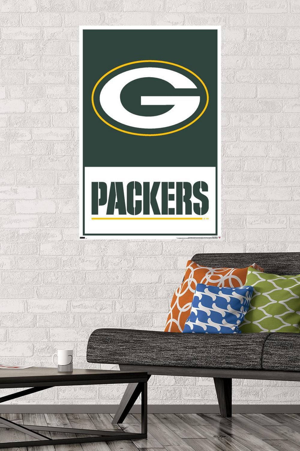 NFL Green Bay Packers - Logo 21 Wall Poster with Push Pins, 14.725" x 22.375"