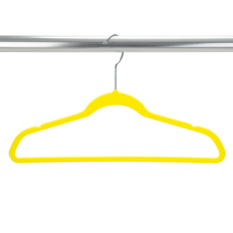 Hangers (skinny, velvet) - Simplify Stuff