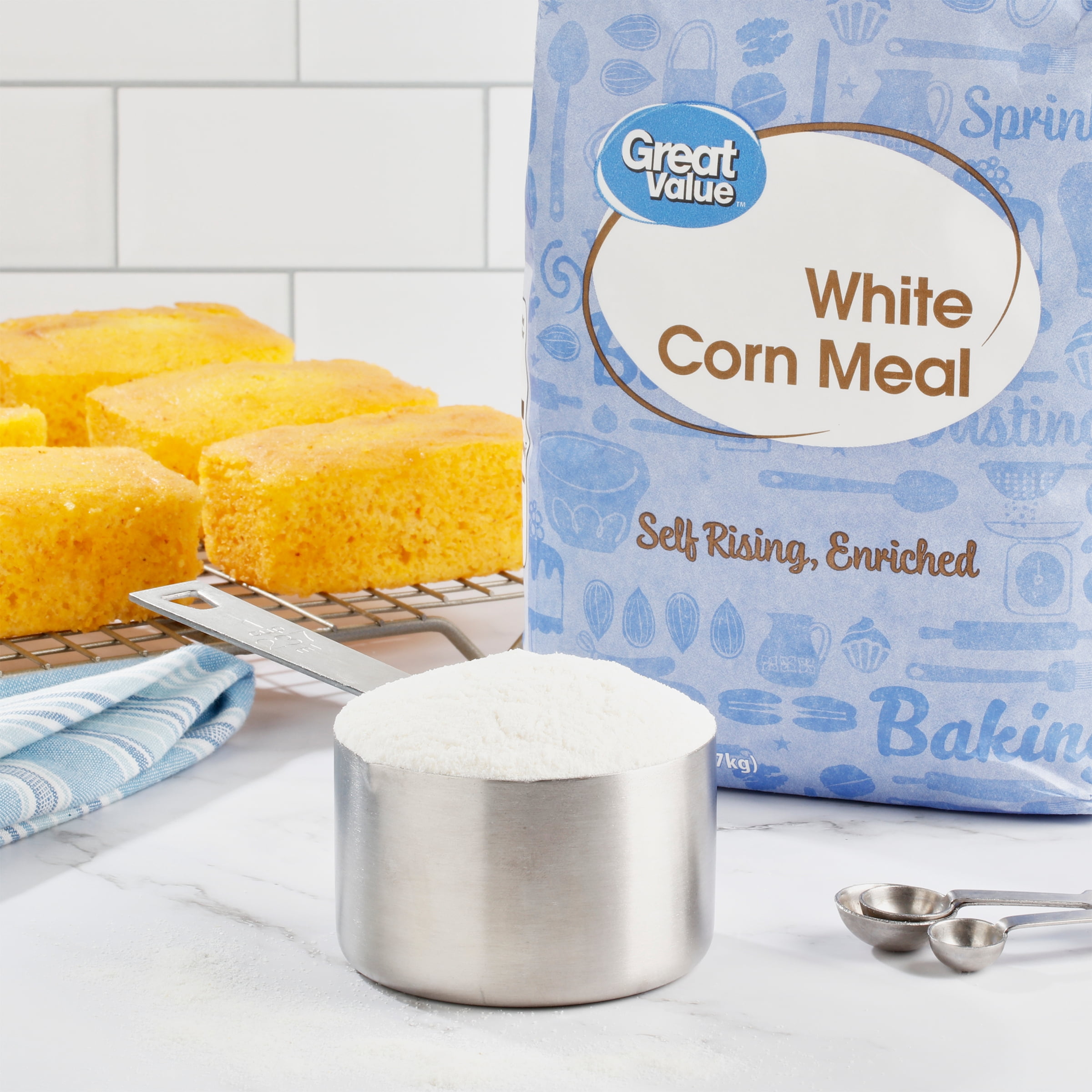 Great Value Self Rising White Cornmeal, 5 lbs