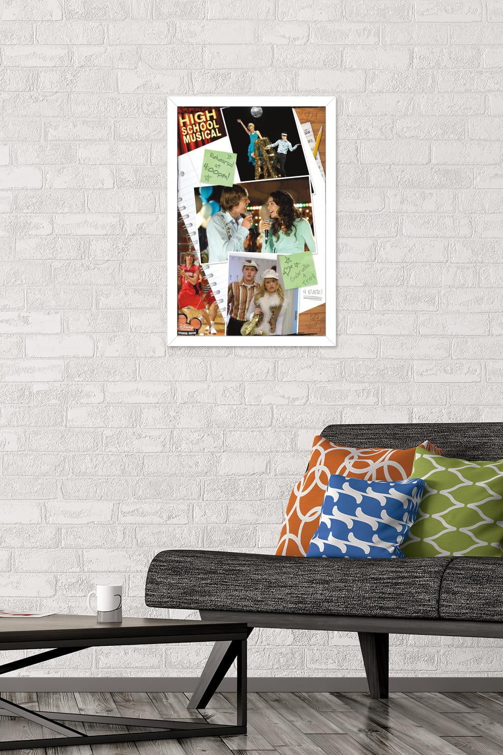 High School Musical - Group Wall Poster, 14.725" x 22.375" Framed