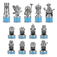 thumbnail image 3 of Juego de ajedrez The Noble Collection Minions con 32 piezas, 3 of 7