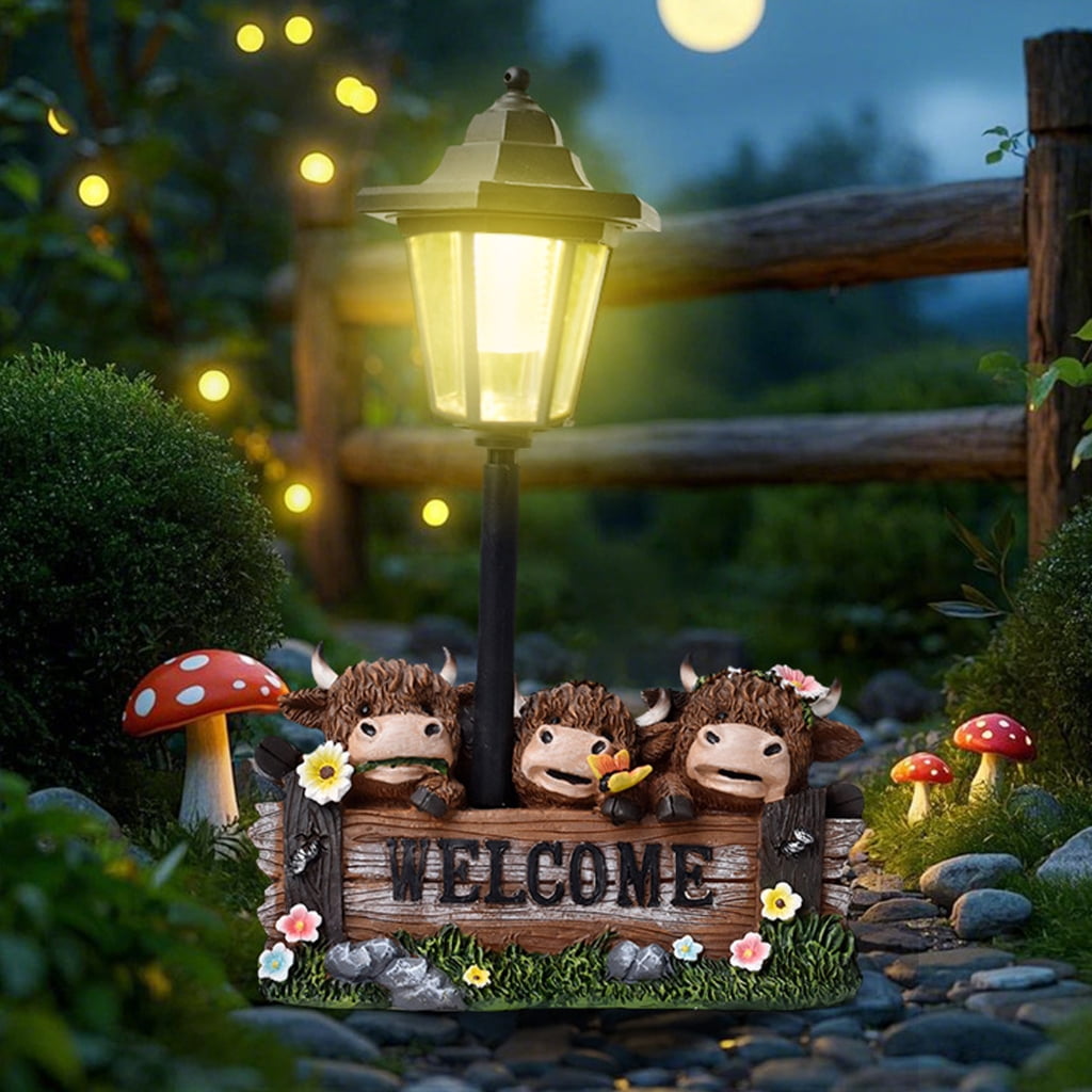 Highlands Cattle Figure Solar Light Garden Statue Resin Yard Art For Patios Use