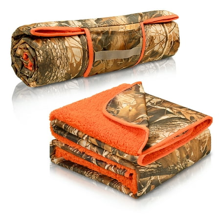 Tirrinia Waterproof Outdoor Blanket with Sherpa Lining, Windproof Triple Layers Warm Comfy Foldable for Camping Stadium, Sports, Picnic, Grass, Concerts, Pet, 51''X 59''- Machine Washable