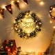thumbnail image 5 of Decoraciones de Navidad Al Aire Libre la Corona de Navidad Decorada en Oro Pinaster Cones Es una Opción Ideal para Decorar Hoteles Familiares Y Vacaciones, 5 of 6
