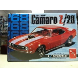 AMT Classic 1970 Baldwin Motion Chevy Camaro 1/2 Car Model Kit for - Main Image
