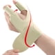 thumbnail image 5 of Muñequera de Dos Dedos Fernando Equipo de Fitness Ajustable Color de piel, 5 of 8