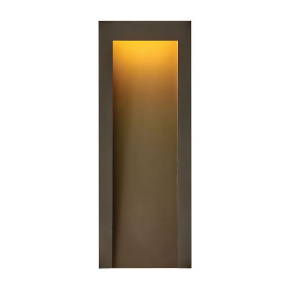 Hinkley Lighting - LED Outdoor Lantern - Taper - 11W LED Large Outdoor Wall