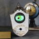 thumbnail image 1 of Timbre de un ojo para decoración de Halloween, accesorios de terror, Festival de fantasmas, luminoso, colgante para el hogar, timbre de globo ocular con sonido eléctrico, 1 of 4