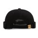 thumbnail image 2 of Gorro burdeos con visera enrollada, gorro negro, 2 of 5