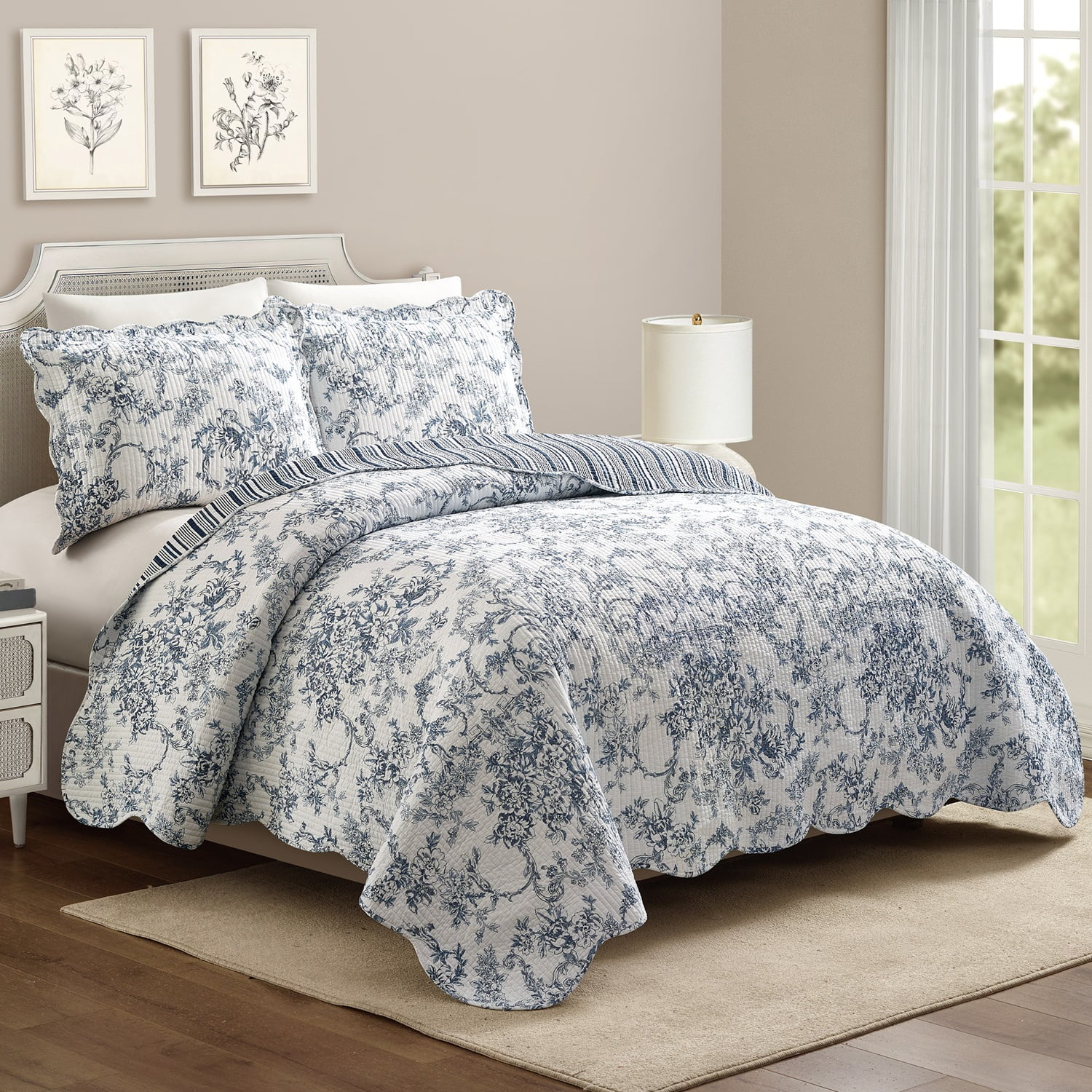 Modern Heirloom Garden Toile Blue 3-Piece Reversible Quilt Set, King