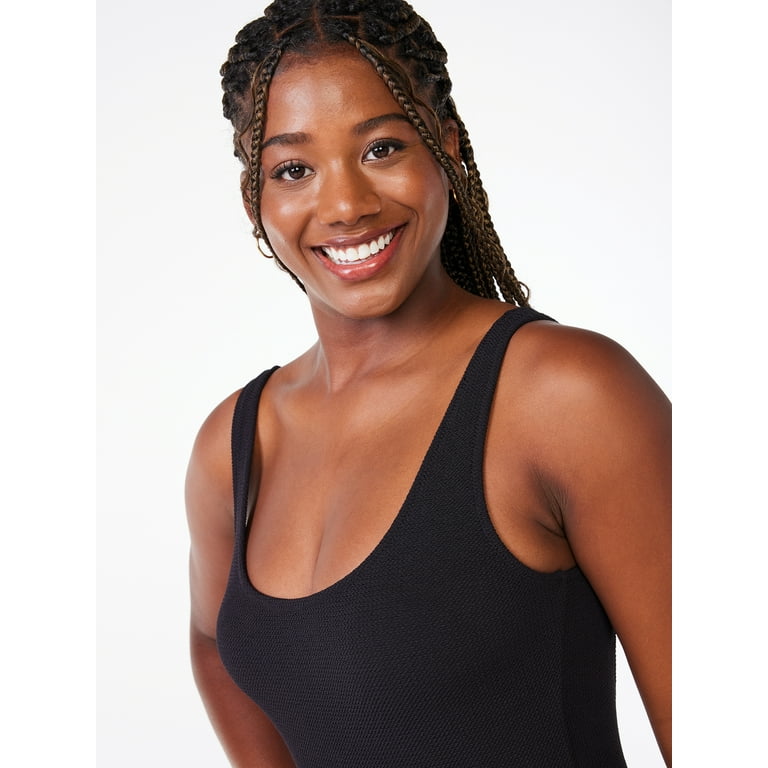 Love & Sports Women's Black Scrunchy Scooped Back Classic One